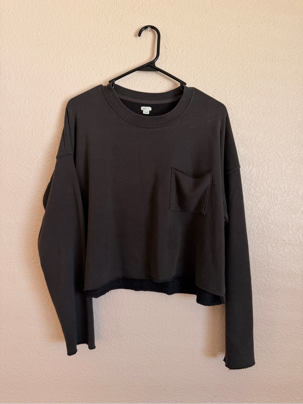 Aerie Black Charcoal Cropped Pocket Sweatshirt - Women